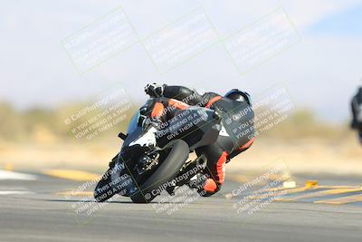 media/Jan-10-2025-CVMA Friday Practice (Fri) [[489e0da257]]/Group 4 and Trackday/Session 4 (Turn 16)/